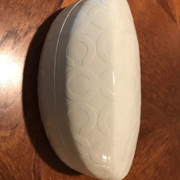 New without tags Coach sunglasses! - Picture 5 of 5